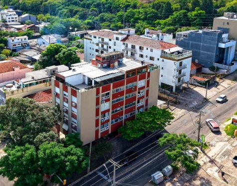 Cobertura à venda no bairro Floresta, PORTO ALEGRE, Referencia: A108