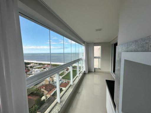 Apartamento à venda no bairro Itacolomi, Balneário Piçarras, Referencia: AP3237