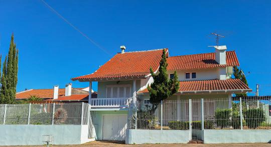 Casa à venda no bairro Centenário, Montenegro, Referencia: 483