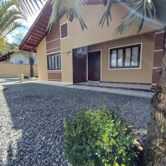 Casa à venda no bairro Tomaselli , Schroeder, Referencia: CA490