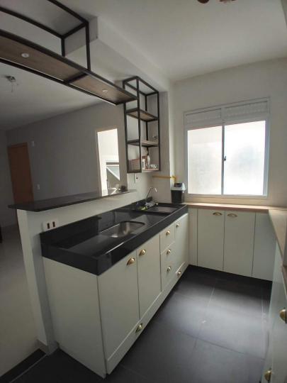 Apartamento à venda no bairro Canudos, Novo Hamburgo, Referencia: 3002
