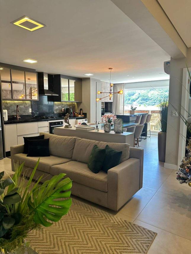 Apartamento - Mobiliado à venda no bairro Cabeçudas, Itajaí, Referencia: 41.000