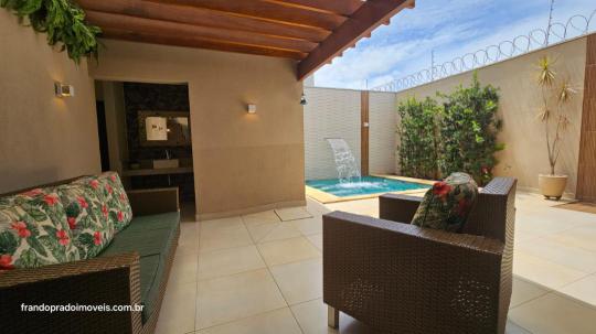 Casa à venda no bairro Abadia, Uberaba, Referencia: 112422