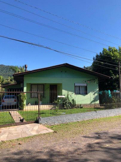 Casa à venda no bairro Esperança, Picada Café, Referencia: 419