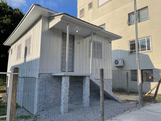 Casa para alugar no bairro Centro, Farroupilha, Referencia: LOC01