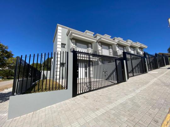 Sobrado à venda no bairro Cruzeiro, Farroupilha, Referencia: 104