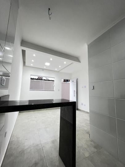 Casa em Condomínio à venda no bairro Ribeiropolis, Praia Grande, Referencia: 271