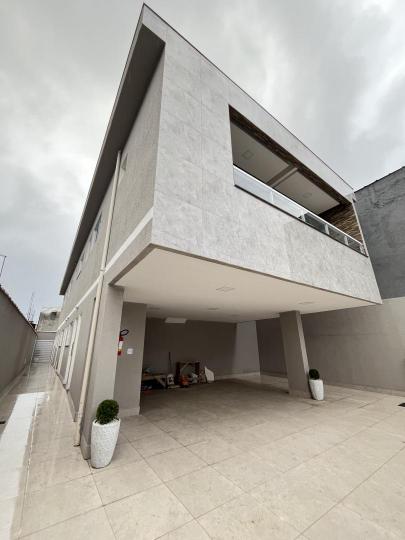 Sobreposta  à venda no bairro Ribeiropolis, Praia Grande, Referencia: 274