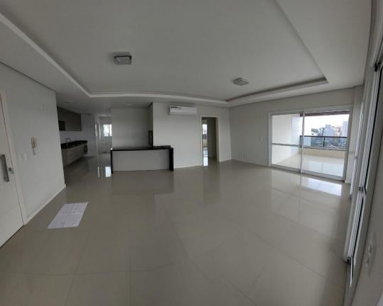 Apartamento para alugar no bairro Centro, Canoas, Referencia: C1994