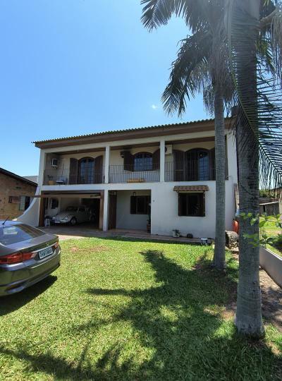 Sobrado à venda no bairro Olaria, Canoas, Referencia: CV-070