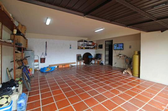 Casa Residencial à venda no bairro Santa Tereza, Porto Alegre, Referencia: AA-114