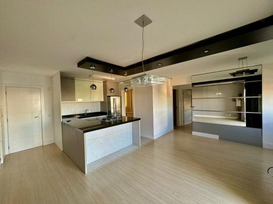 Apartamento à venda no bairro Villagio Iguatemi, Caxias do Sul, Referencia: AP0108