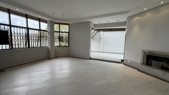 Apartamento Garden à venda no bairro Bigorrilho, Curitiba, Referencia: AP0105