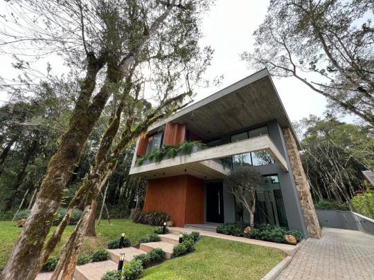 Casa em Condomínio à venda no bairro Pinheiro Grosso, Canela , Referencia: 766