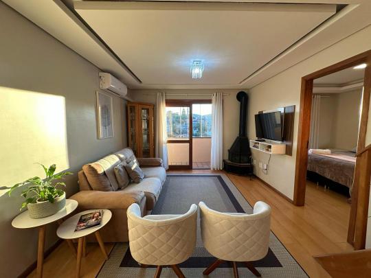 Apartamento à venda no bairro Centro, Gramado, Referencia: 767