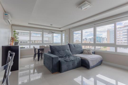 Apartamento à venda no bairro Cristo Redentor, Porto Alegre, Referencia: 9
