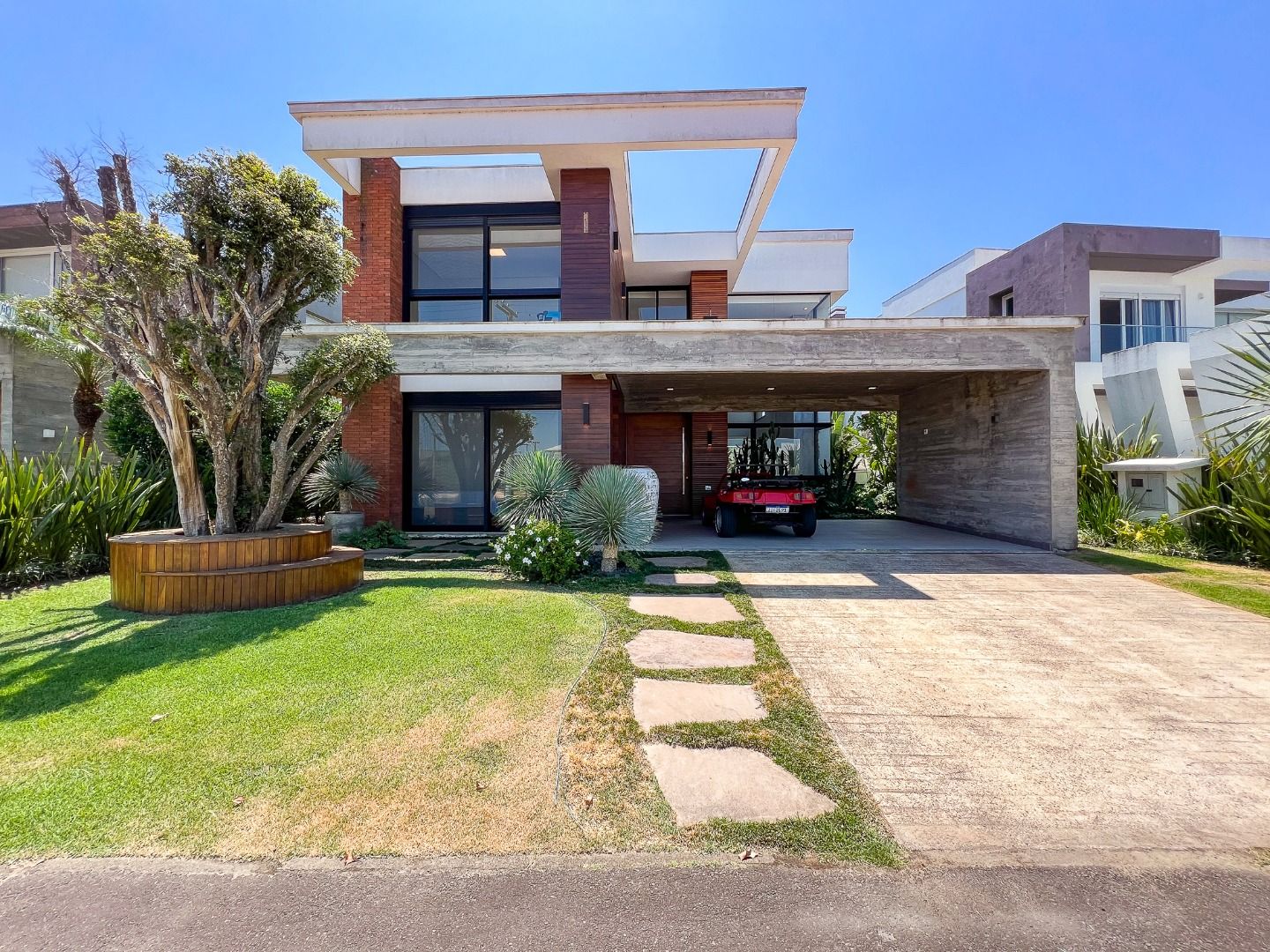 Foto de Sobrado · Malibu Beach Residence