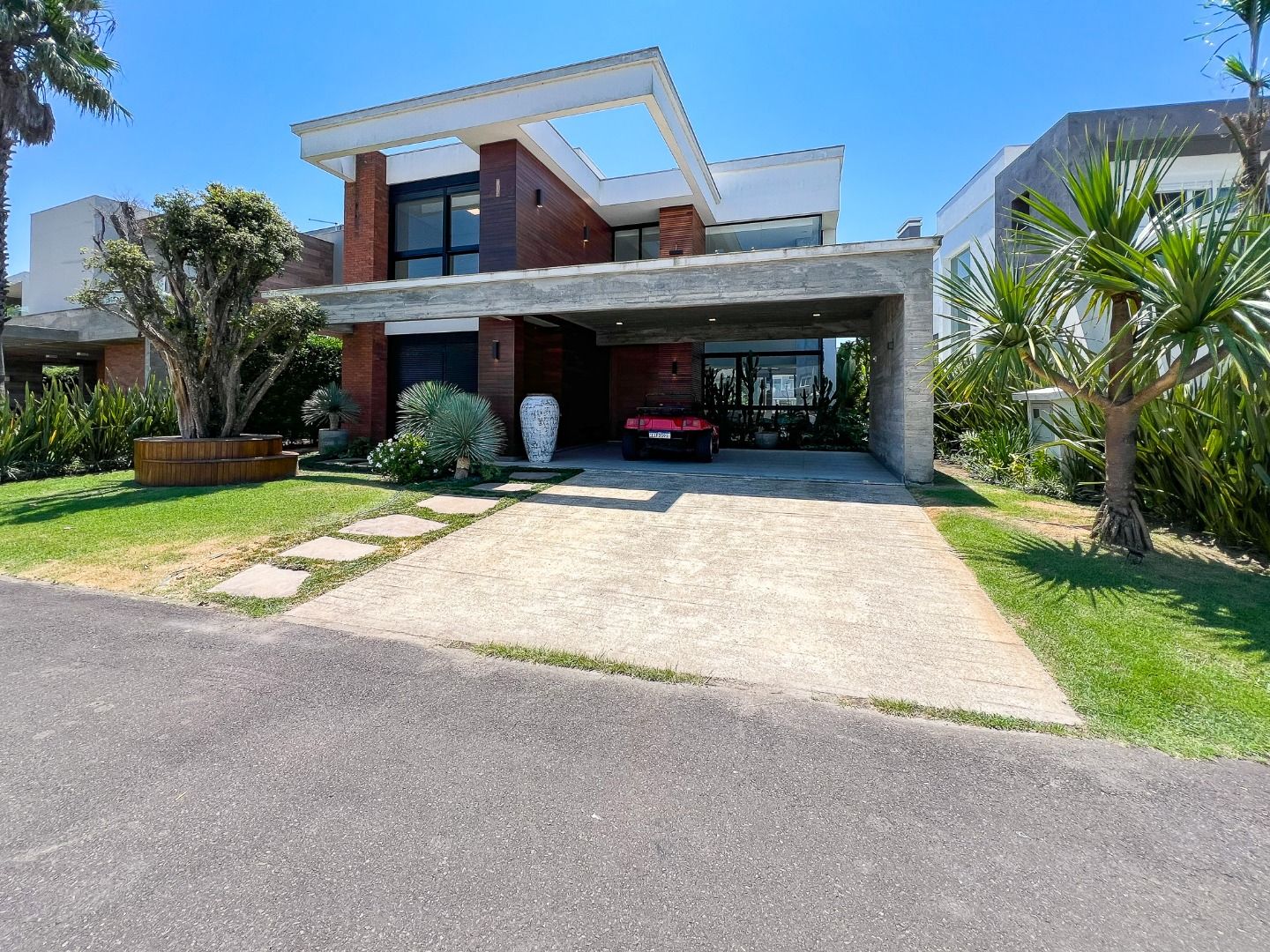 Foto de Sobrado · Malibu Beach Residence