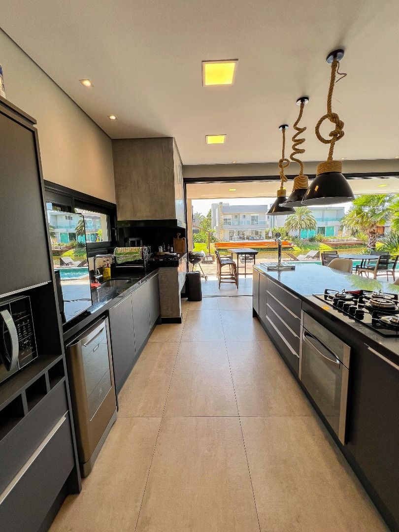 Foto de Sobrado · Malibu Beach Residence