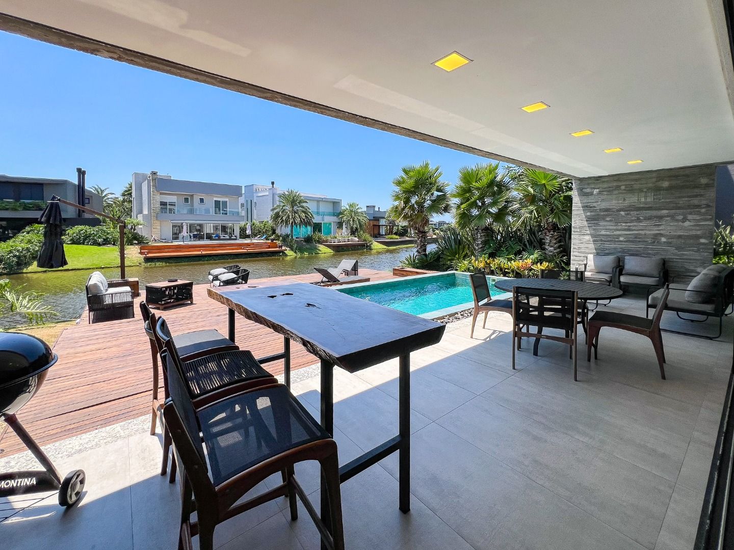 Foto de Sobrado · Malibu Beach Residence