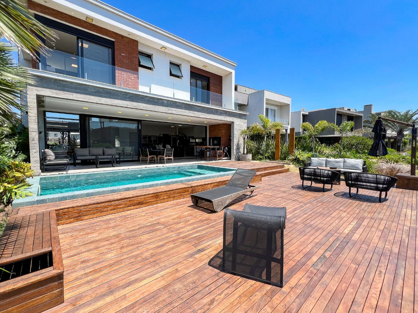 Foto de Sobrado · Malibu Beach Residence