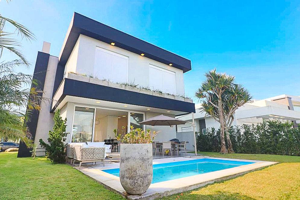 Foto de Sobrado · Malibu Beach Residence