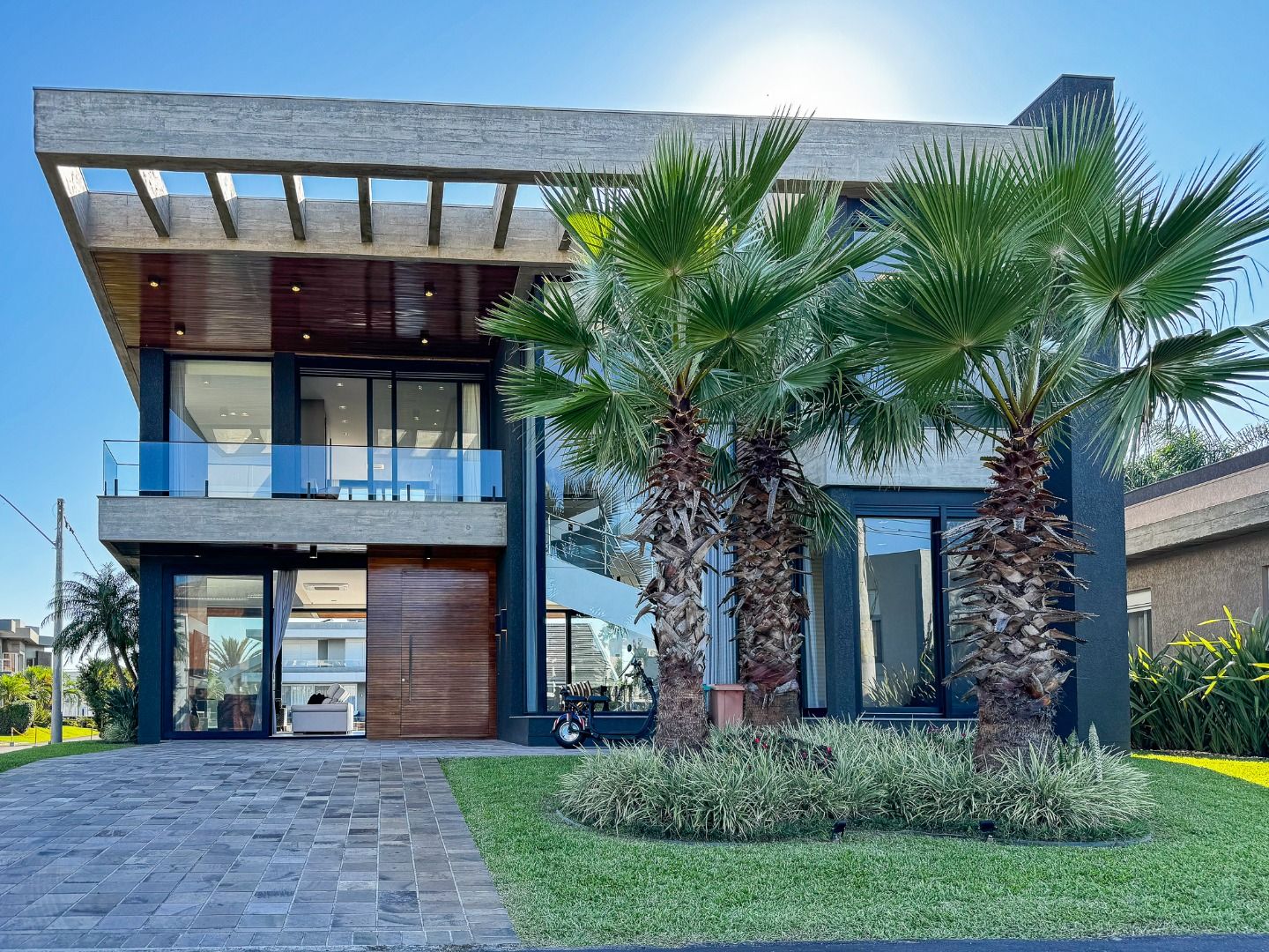 Foto de Sobrado · Malibu Beach Residence