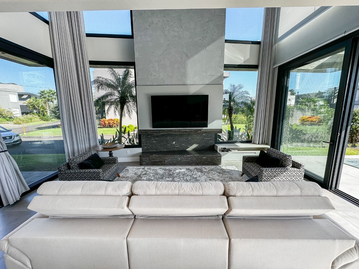 Foto de Sobrado · Malibu Beach Residence