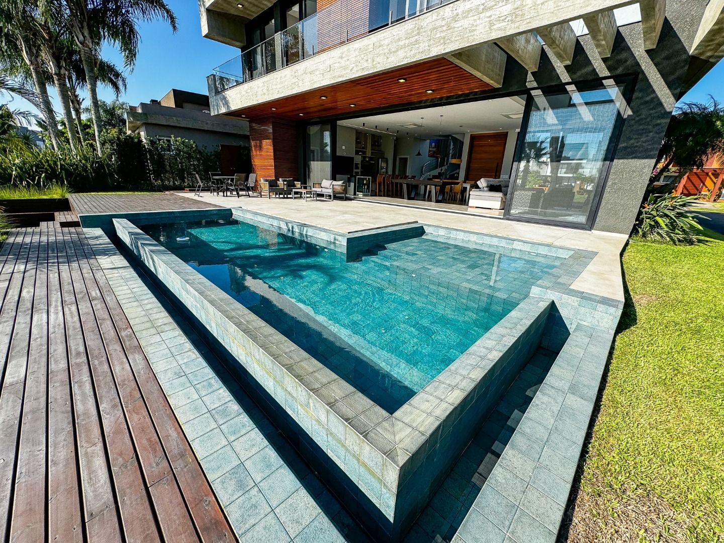 Foto de Sobrado · Malibu Beach Residence