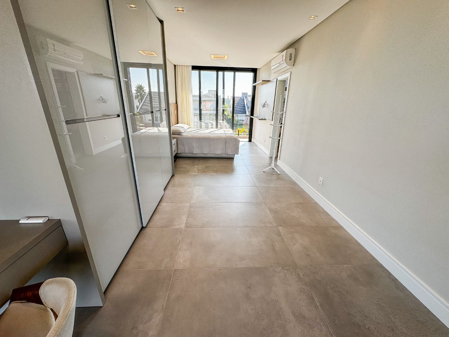 Foto de Sobrado · Malibu Beach Residence
