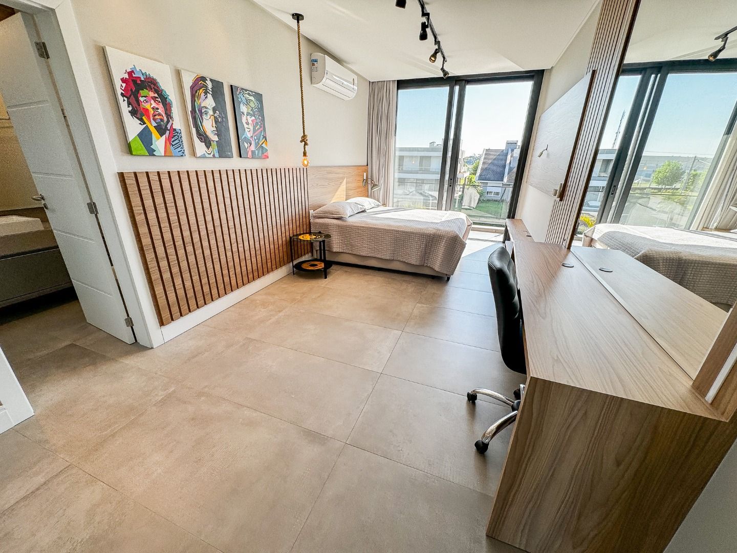 Foto de Sobrado · Malibu Beach Residence