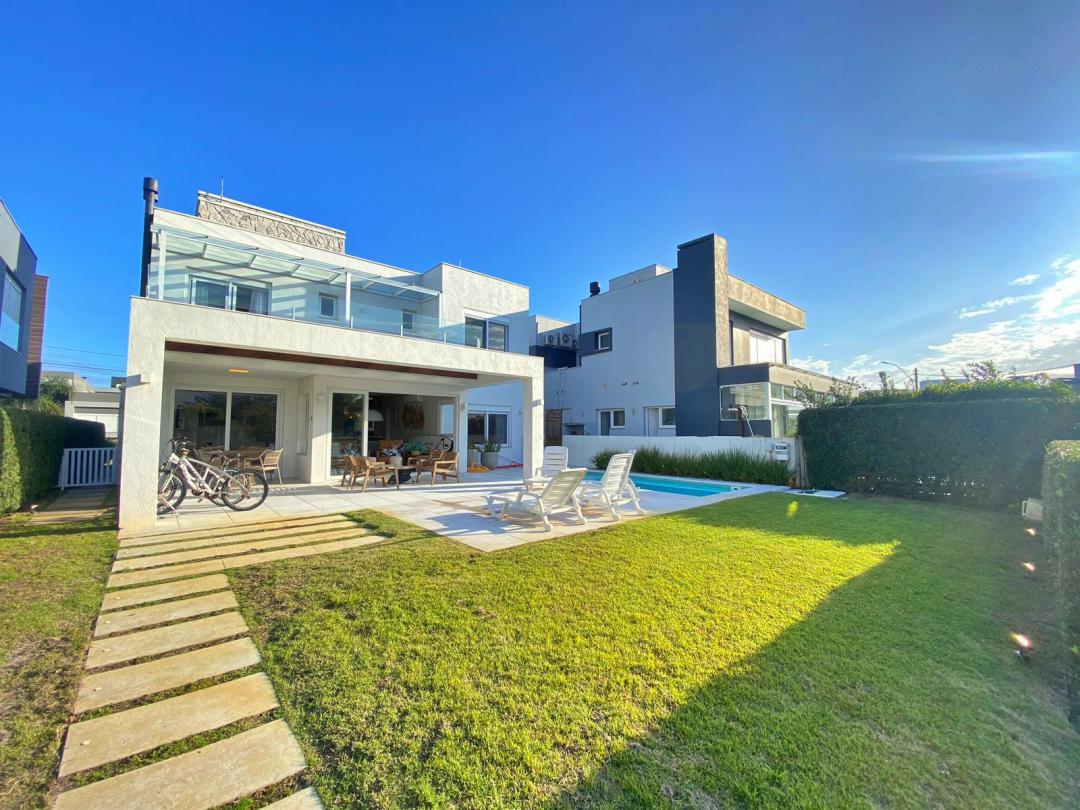 Casa · Sea Coast