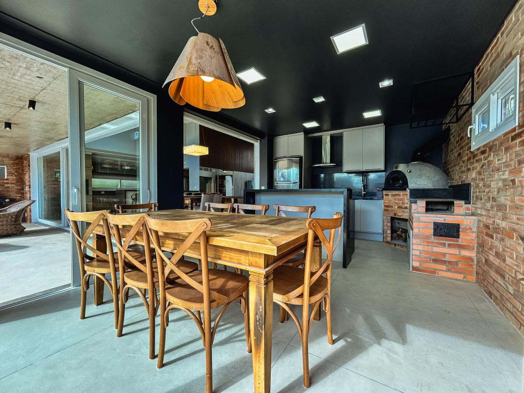 Foto de Sobrado · Malibu Beach Residence