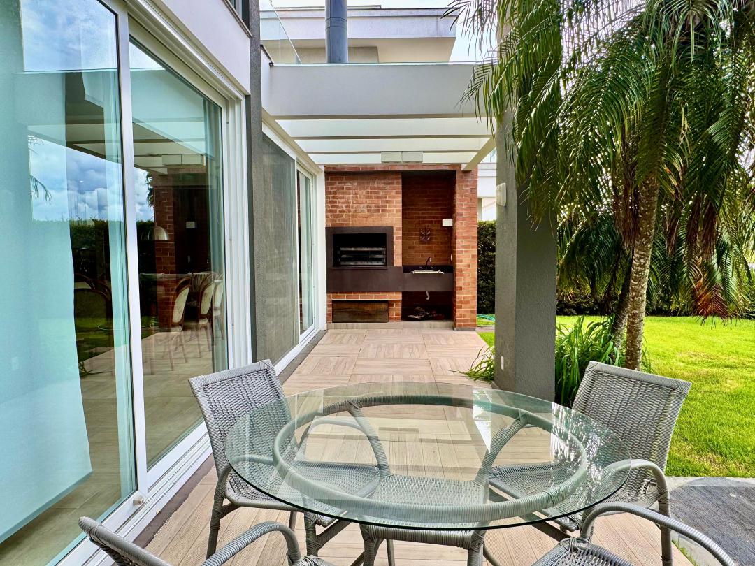 Foto de Casa · Allure Beach Condo