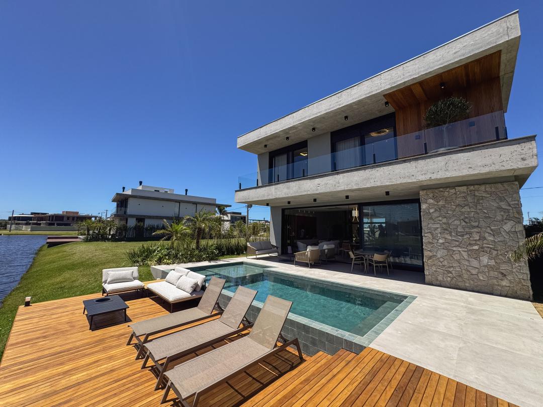 Foto de Casa · Amare Home Resort
