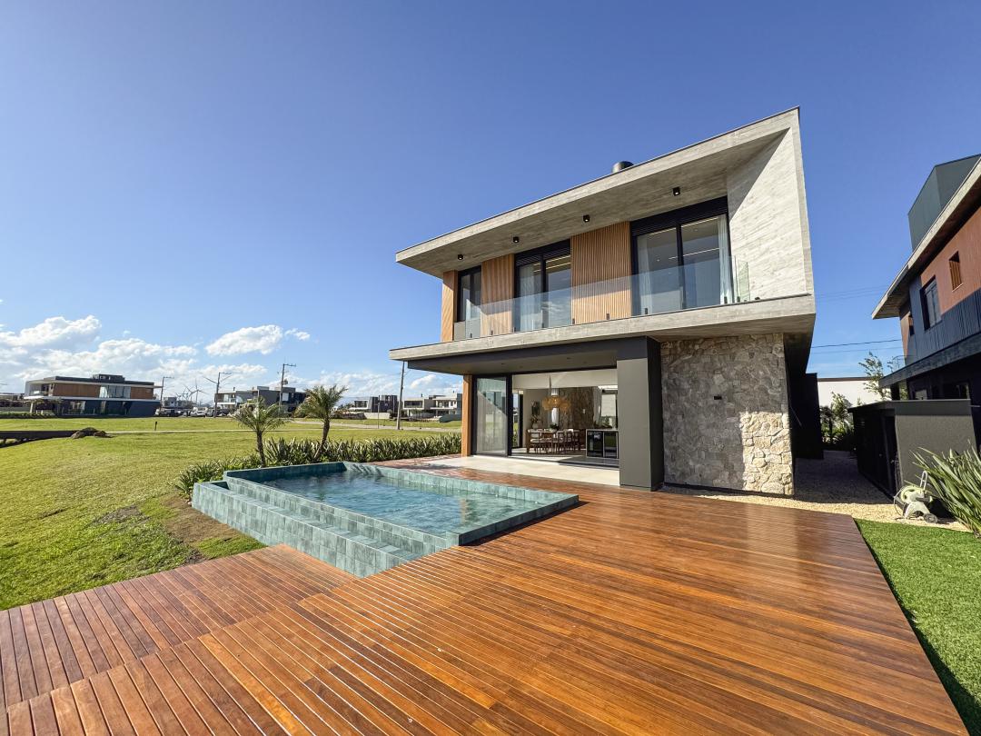 Casa · Amare Home Resort