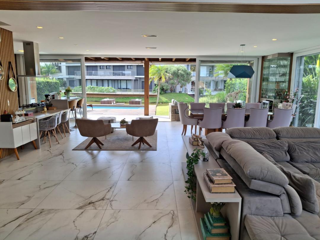 Foto de Sobrado · Malibu Beach Residence