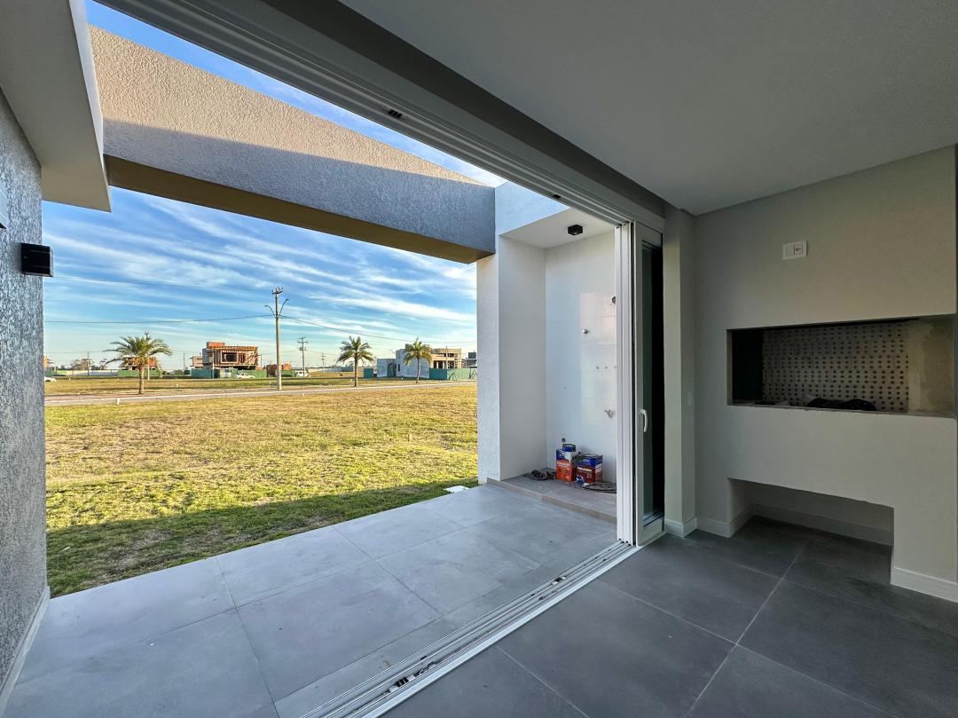 Foto de Casa · Allure Beach Condo