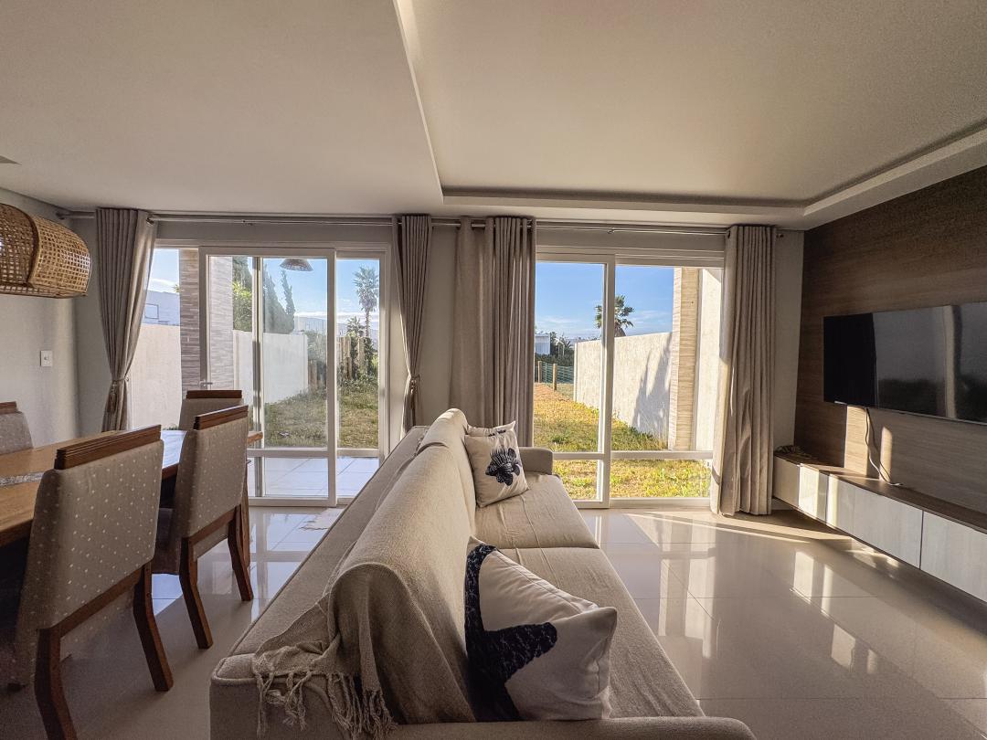 Sobrado · Páteo Marbella