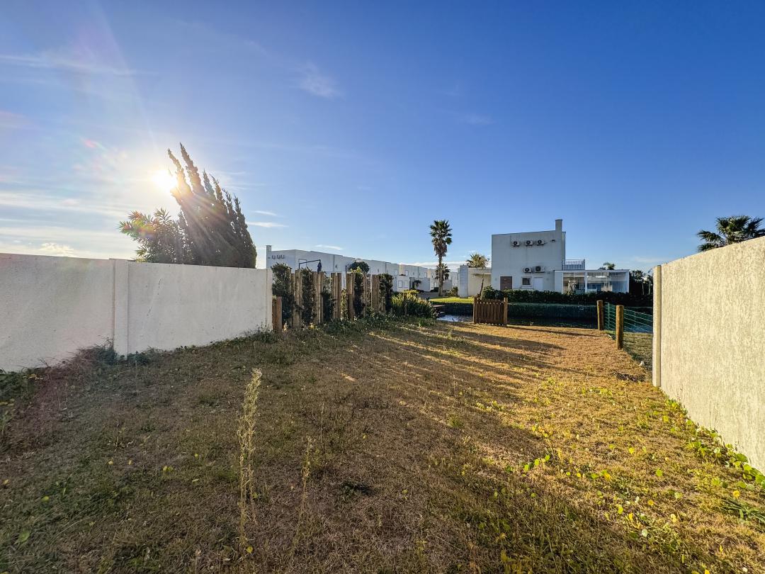 Foto de Sobrado · Páteo Marbella