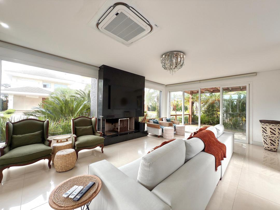 Foto de Casa · Acqualina Beach Village