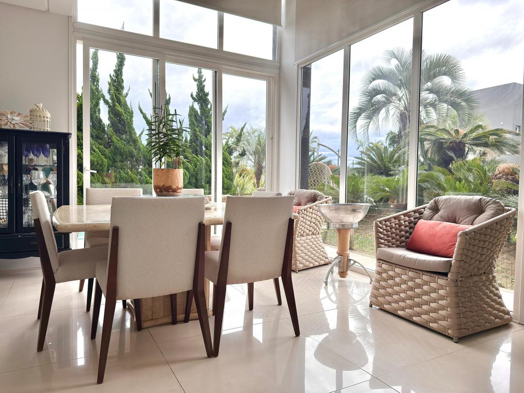 Foto de Casa · Acqualina Beach Village