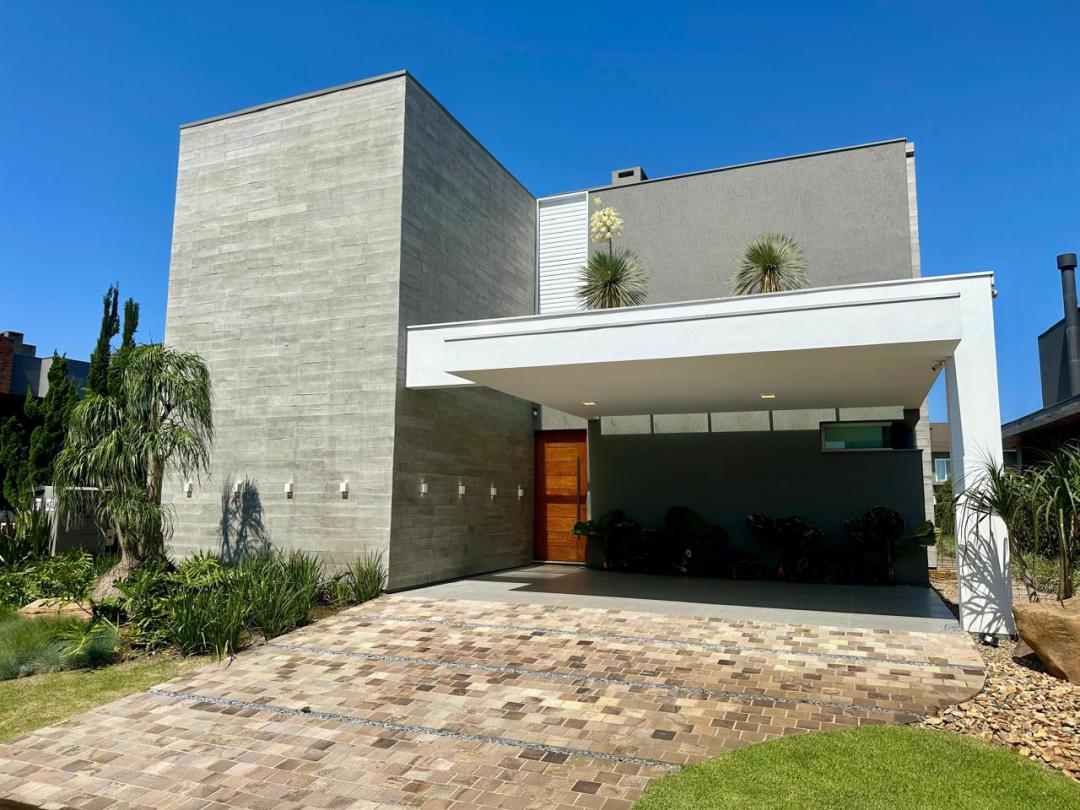 Sobrado · Malibu Beach Residence