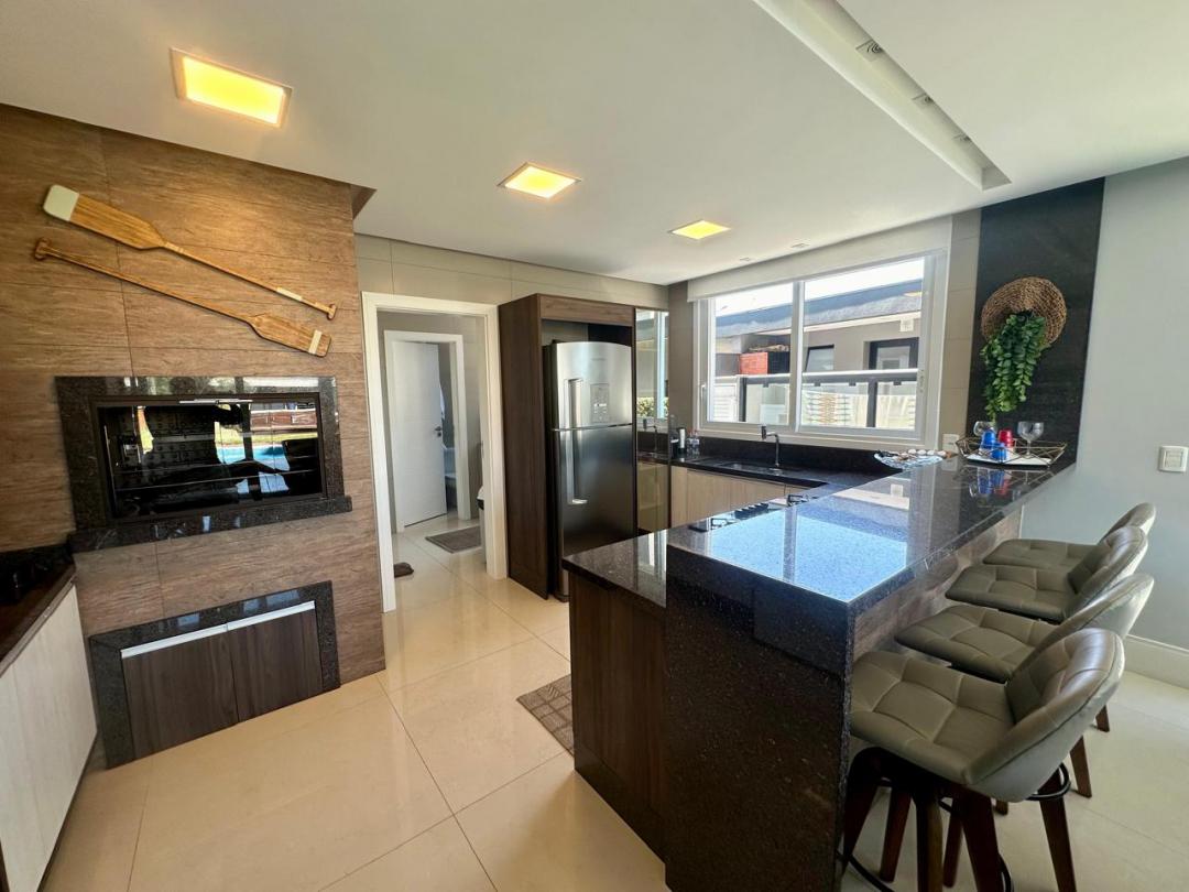 Foto de Sobrado · Malibu Beach Residence