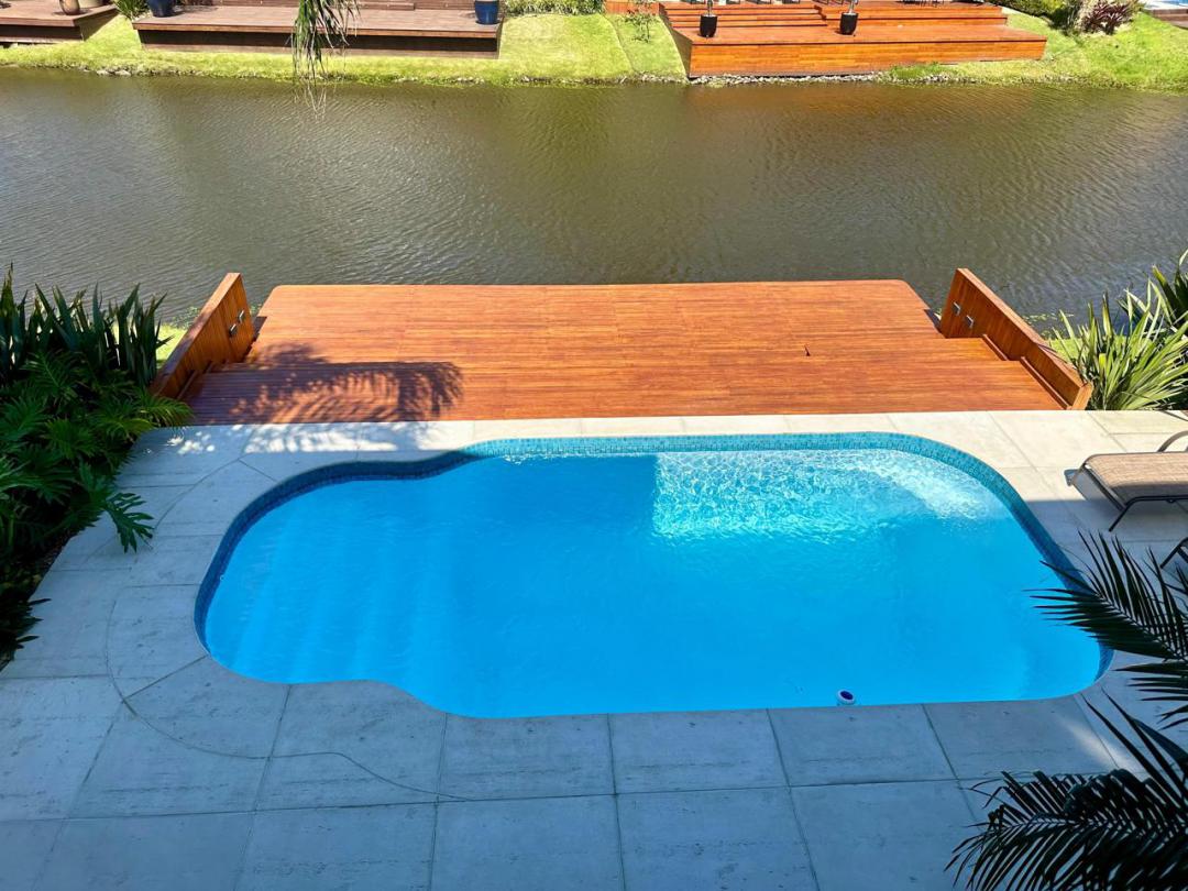 Foto de Sobrado · Malibu Beach Residence