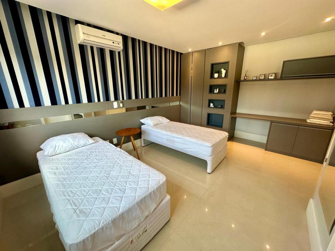 Foto de Sobrado · Malibu Beach Residence