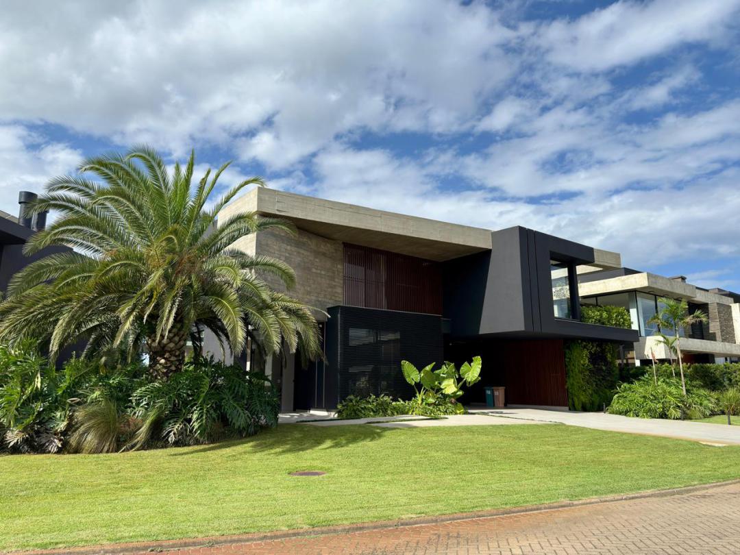 Foto de Casa · Sense Xangri-Lá
