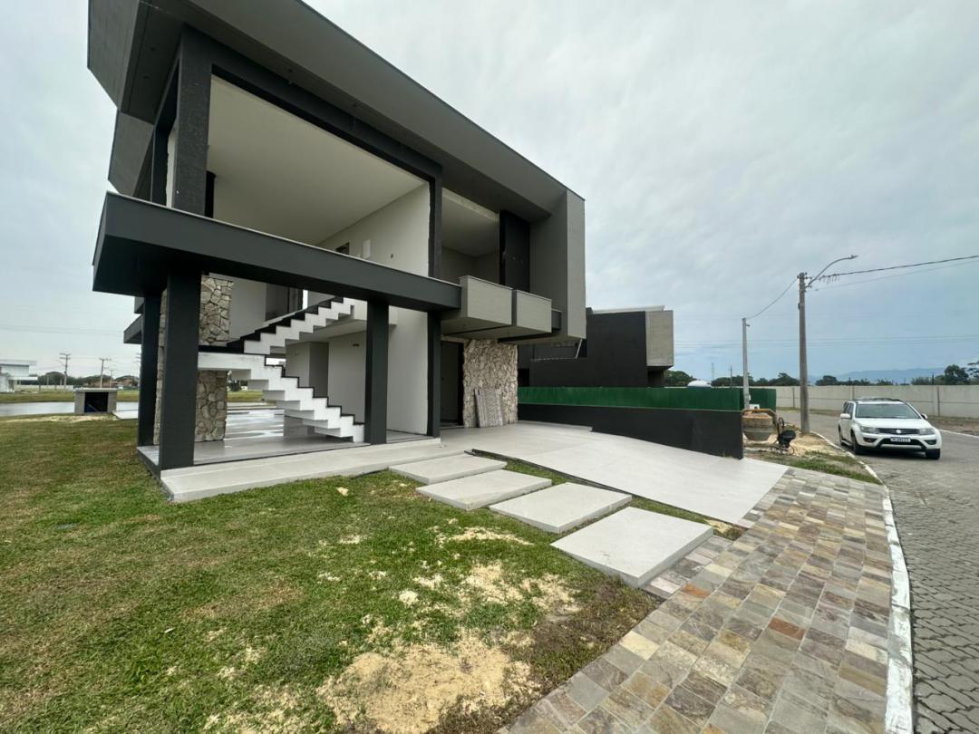 Casa · Allure Beach Condo