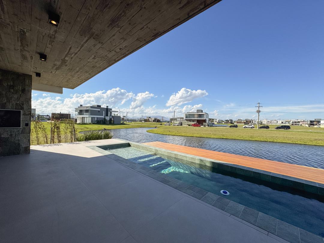 Foto de Casa · Amare Home Resort