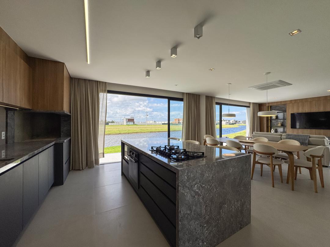 Foto de Sobrado · Zen Concept Resort